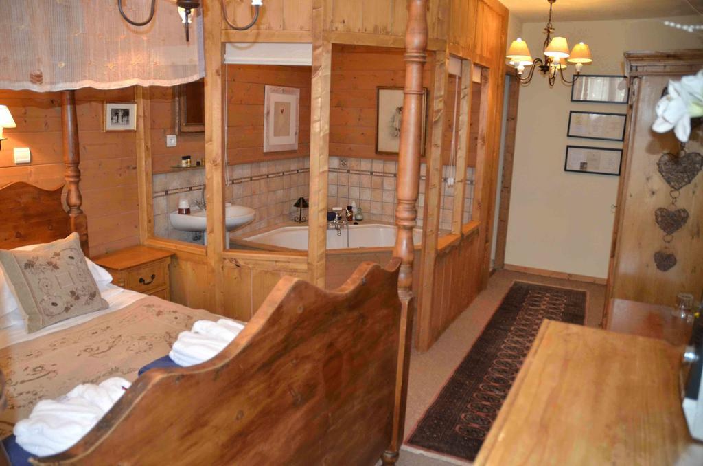 Hotel Et Chalet Au Coin Du Feu Chilly Powder Morzine Zewnętrze zdjęcie